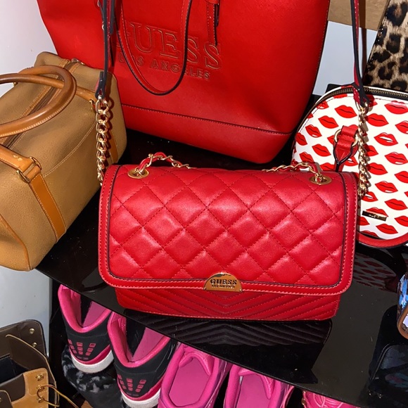 ❤️GUESS❤️ ⭐️authentic⭐️ - Picture 9 of 10